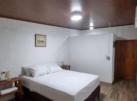 Hospedaje Casa Altamira