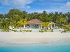 Villa Haven Resort Maldives - 50 Percentage Off Seaplane for 4 Nights and Above，位于马米基里的酒店