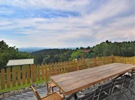 Holiday home with panoramic view and every convenience spa