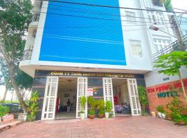Khách sạn Kim Phụng Ngân，位于芹苴的酒店