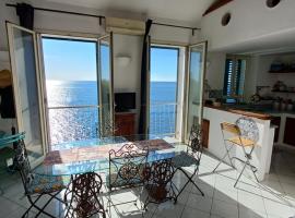 Casa in falesia costiera amalfitana Marina piccola Marina grande，位于弗洛里的酒店