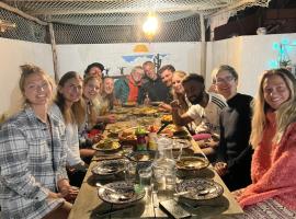 Surf Therapy Morocco，位于阿加迪尔的酒店