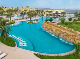 Sofitel Al Hamra Beach Resort，位于拉斯阿尔卡麦的酒店