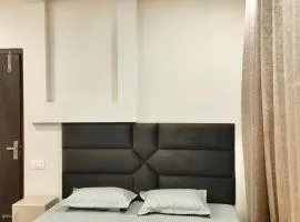 Lotus Inn River View