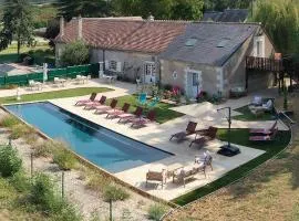 Sans Souci Bed and Breakfast Luxe Heated Pool and Restaurant
