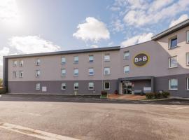 B&B HOTEL Clermont-Ferrand Nord Riom，位于里永的酒店