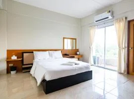 GO INN Suvarnabhumi Airport Bangkok Pro