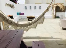 Aloha Beach House H