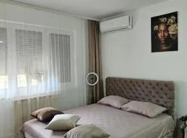 Apartman Tajna