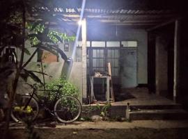 Blue Luck Homestay，位于Masbagik的酒店