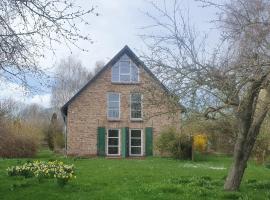 Ferienhaus Rennschmid Insel Usedom in Netzelkow，位于Lütow的酒店