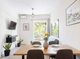 Oikía - Refined City Living