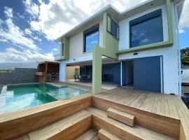 Villa spacieuse avec piscine à Saint-Pierre