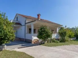 3 Bedroom Pet Friendly Home In Supetarska Draga