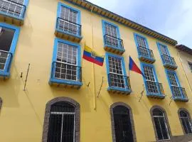 Quito Basecamp - Adventure Hostel