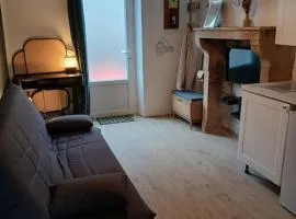 Petite maison studio cosy avec jardin