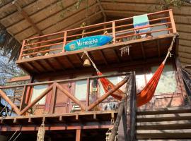 Wiracocha Hostal Máncora，位于曼克拉的旅馆