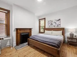 Oakland, Pittsburgh !D Modern and Stylish Private Bedroom with Shared Bathroom