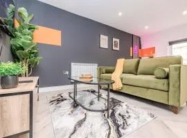 Luxury 1 Bed with Balcony in Central Brighton Next To beach Sleep 4