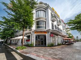 Nét Việt Hotel Vincom Sóc Trăng，位于朔庄的酒店