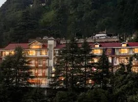 Pax Hotel Ark 150 meters from Mall Road