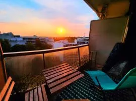 Studio meublé vue tour Eiffel et tout Paris