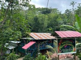 Hotel Tatüane mundo Amazónico，位于Puerto Nariño的酒店