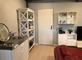 Struer udlejning - lejlighed 1 Bredgade 62 C，位于斯楚厄的酒店