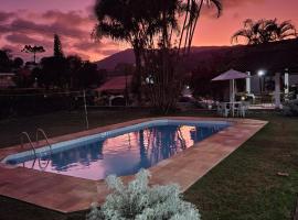 Vila do Tatá，位于米格尔-佩雷拉的酒店