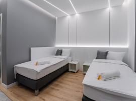 Airport Budapest Noa Panzió Noa Hotel，位于韦切什的酒店