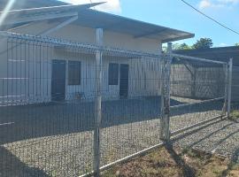 Apartamento Sareth，位于Daniel Flores的酒店