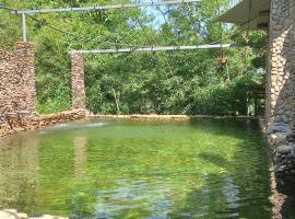 Ha Giang Faithien Homestay，位于河江的酒店