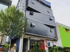 Super Town House HI5 Aditya International