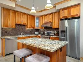Modern Condo - Jacuzzi Tub SM #201
