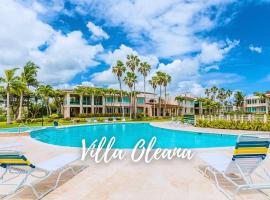 Family Villa Oleana Waterviews Oceanfront with water and generator，位于Vega Alta的酒店