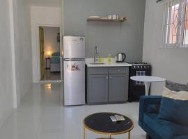The Pamella Suite，位于Harbour View的酒店