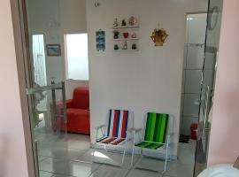 Casa Recanto das Flores，位于巴雷里尼亚斯的度假屋