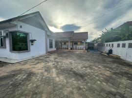 Qairina Homestay，位于Machang的酒店