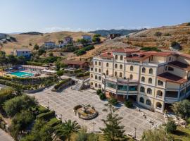 Kala Kretosa Hotel，位于Calopezzati的酒店