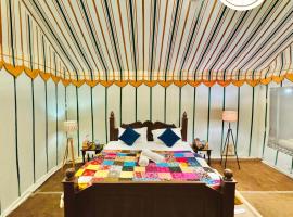 Venture Desert Camp Jaisalmer，位于斋沙默尔的酒店