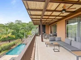 Hilltop Haven with Pool, Terrace and Sea Breeze