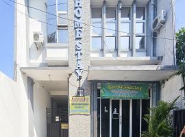 Ijen Homestay Mojokerto RedPartner，位于Mojokerto的酒店
