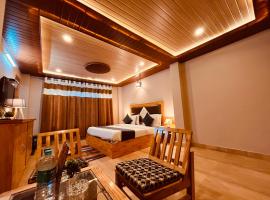 The Sana Luxury Stay, Manali，位于马拉里的酒店