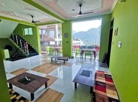 Aluna Homestay