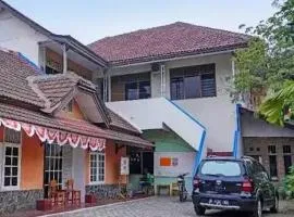 OYO 94038 Hotel Jahip Syariah