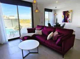 MyCondo no - New Rojales Villa with private pool