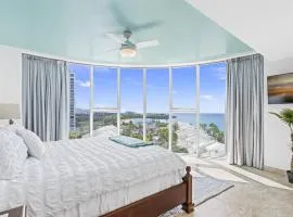 Oceanfront Escape At Aqua Mirage Condo!