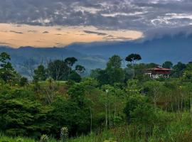 Casa Quetzal: Jungle Retreat，位于Barú的酒店