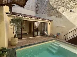 Pool Suite