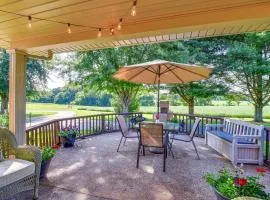 Russell Springs Getaway, 10 Mi to Lake Cumberland!